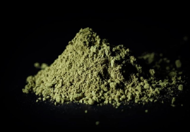 hromádka kratomu